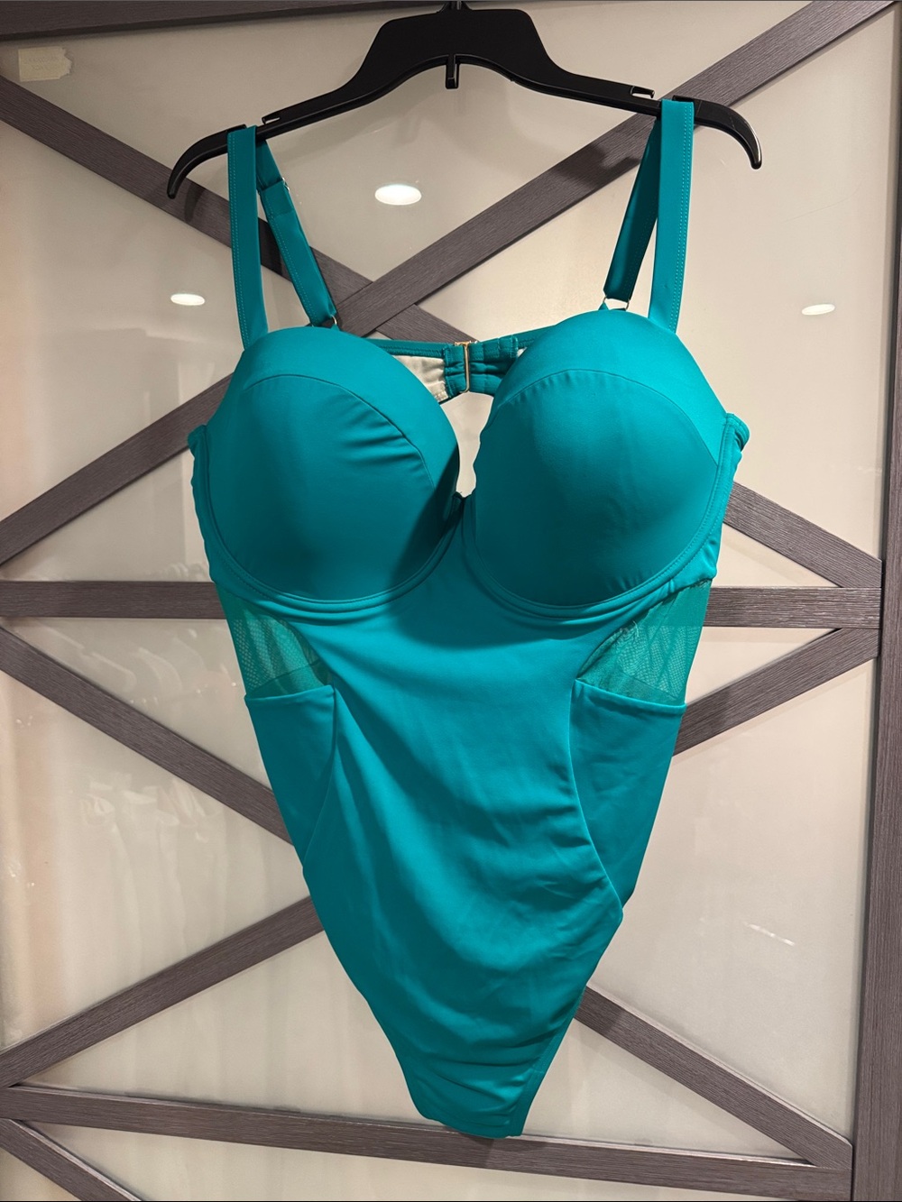 Swimsuits For All Teal One-Piece Underwire Swimsuit